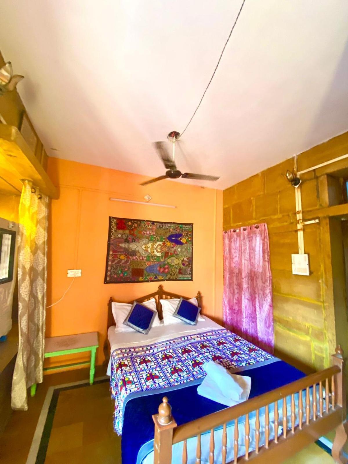 Little Prince Home Stay Jaisalmer Bagian luar foto