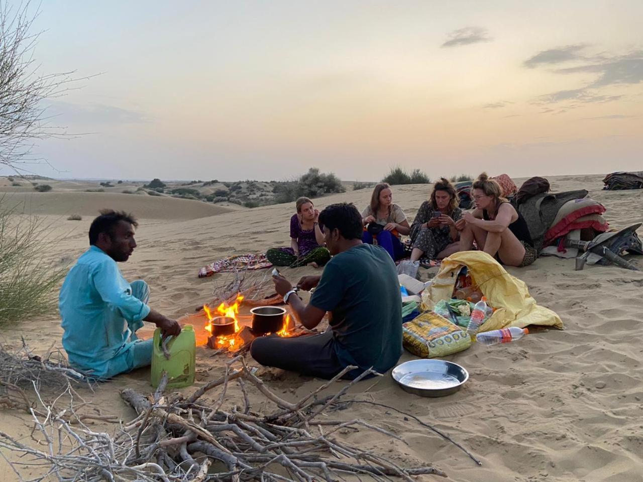 Little Prince Home Stay Jaisalmer Bagian luar foto