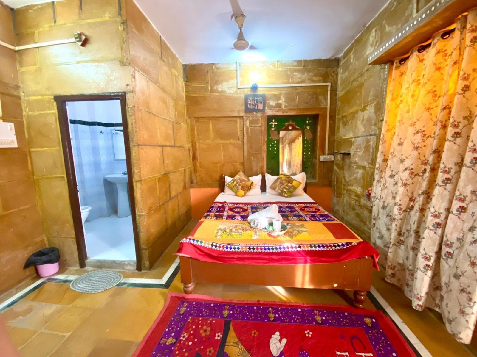 Little Prince Home Stay Jaisalmer Bagian luar foto