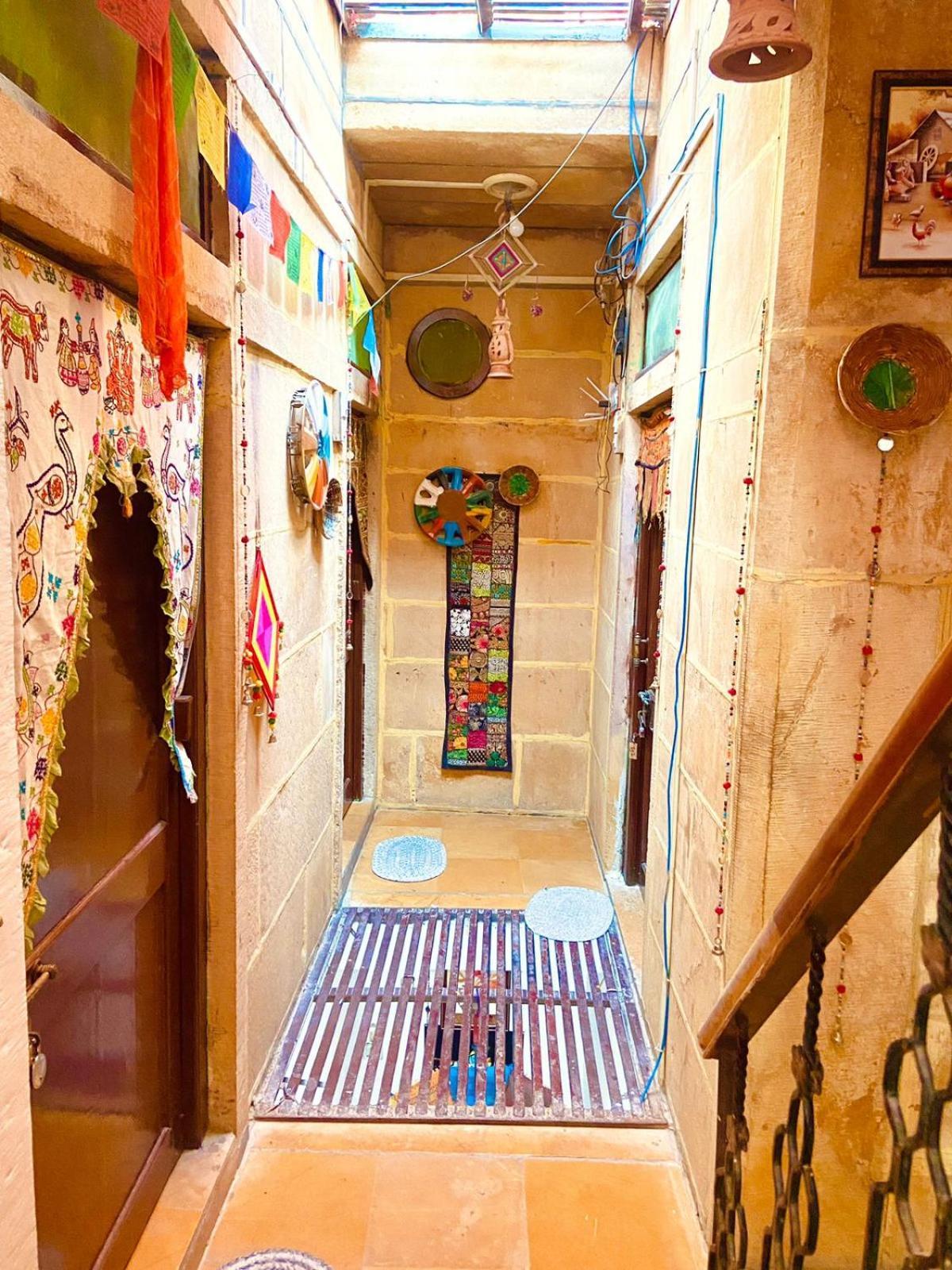 Little Prince Home Stay Jaisalmer Bagian luar foto