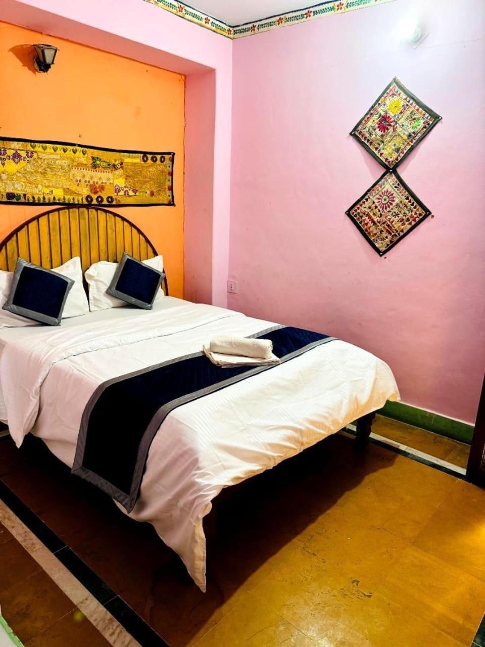 Little Prince Home Stay Jaisalmer Bagian luar foto